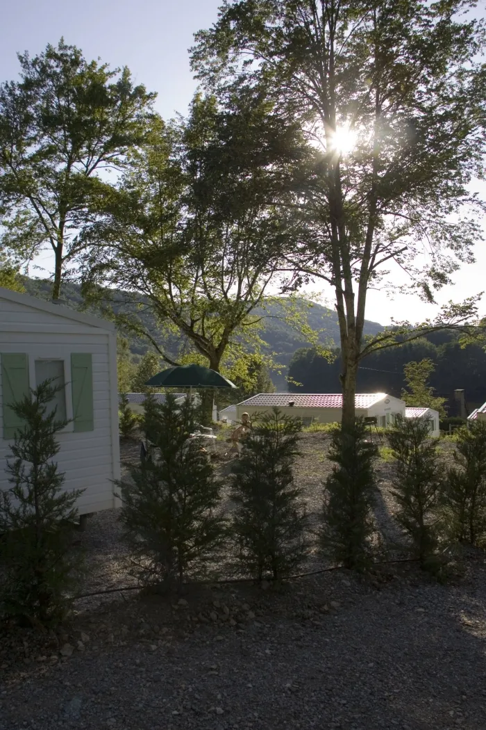 Camping - Laval-de-Cère - Midi-Pyrénées - du Lac