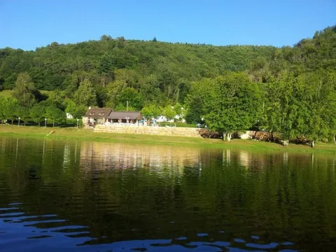 Camping - Laval-de-Cère - Midi-Pyrénées - du Lac