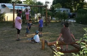Camping - La Guyonnière - Pays de Loire - Camping du Lac de la Chausselière