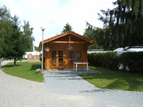Camping - Leval - Franche-Comté - Camping du lac de la Seigneurie