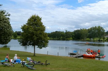 Camping - Cromac - Limousin - Camping du Lac Mondon
