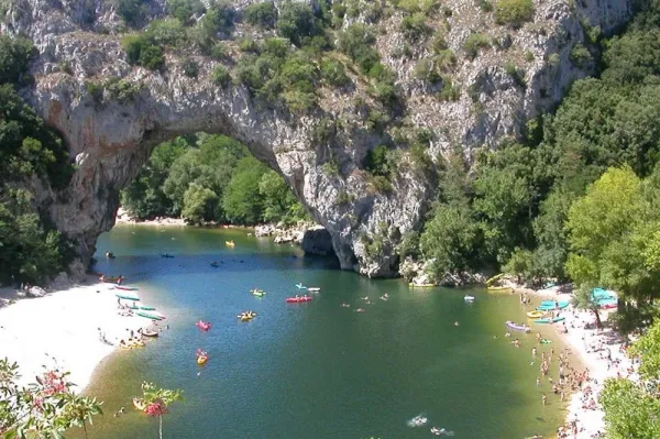Camping - Vallon-Pont-d'Arc - Rhône-Alpes - Camping du Midi