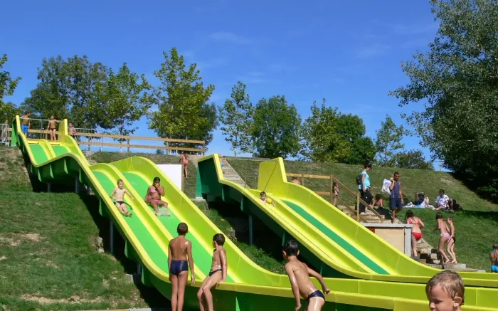 Camping - Meyrieu-les-Étangs - Rhône-Alpes - Camping du Moulin