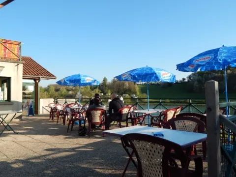 Camping - Meyrieu-les-Étangs - Rhône-Alpes - Camping du Moulin