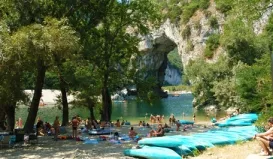 Camping - Vallon-Pont-d'Arc - Rhône-Alpes - Camping du Pont d'Arc