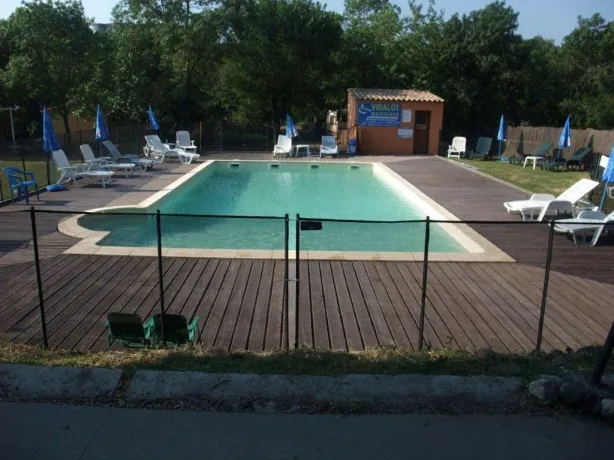 Camping - Alba-la-Romaine - Rhône-Alpes - Camping du Théâtre
