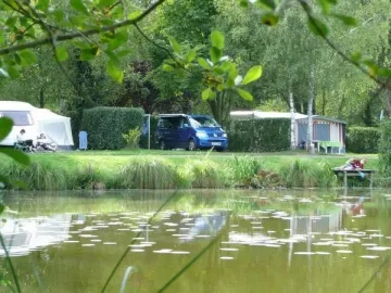 Camping - Séraucourt-le-Grand - Picardie - Camping du Vivier aux Carpes
