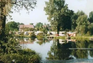 Camping - Séraucourt-le-Grand - Picardie - Camping du Vivier aux Carpes