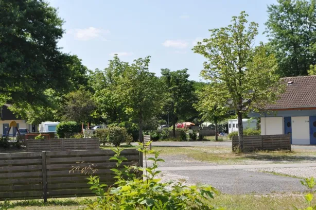 Camping - Limoges - Limousin - Camping d'Uzurat
