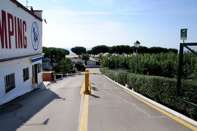 Camping - Arenys de Mar - Costa Brava - El Toro Azul