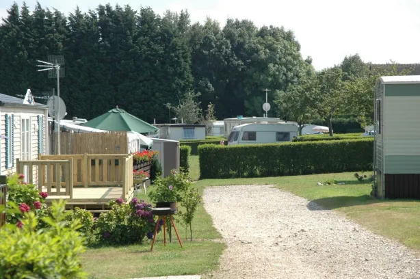 Camping - Saint-Valéry-en-Caux - Haute-Normandie - Etennemare