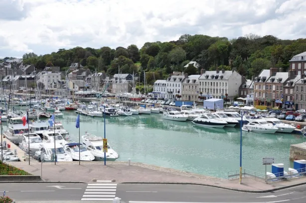 Camping - Saint-Valéry-en-Caux - Haute-Normandie - Etennemare
