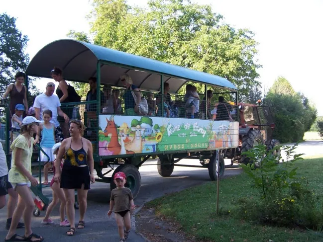 Camping - Seillac - Grand Centre - Ferme de Prunay