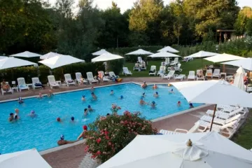 Camping - Rome - Latium - Flaminio Village Camping Bungalow Park