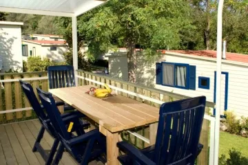 Camping - Rome - Latium - Flaminio Village Camping Bungalow Park