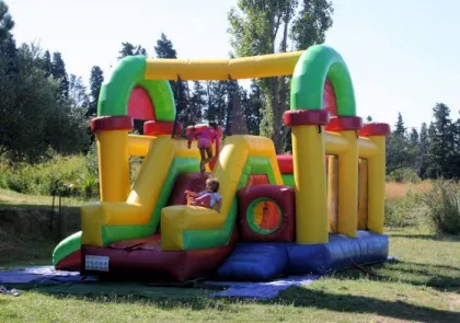 Camping - Châteauneuf-de-Gadagne - Provence-Alpes-Côte d'Azur - Fontisson