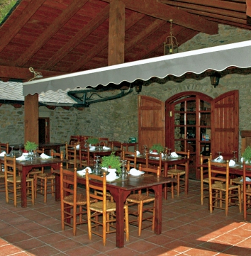 Camping - La Farga De Moles - Lérida - Frontera Park
