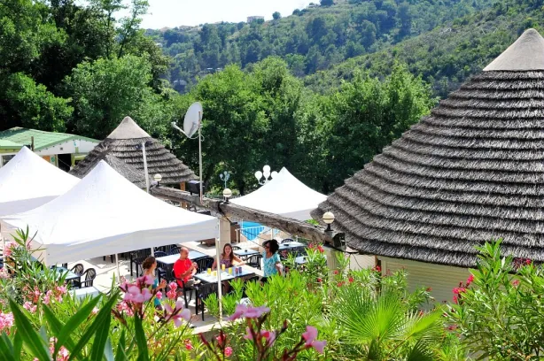 Camping - Cagnes-sur-Mer - Provence-Alpes-Côte d'Azur - Green Park