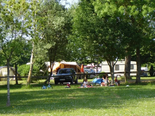 Camping - Heudicourt-sous-les-Côtes - Lorraine - Heudicourt
