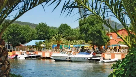 Camping - Grimaud - Provence-Alpes-Côte d'Azur - Holiday Marina