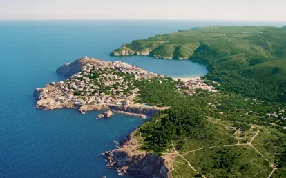 Camping - L'Escala - Costa Brava - Illa Mateua