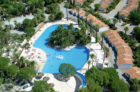 Camping - Fréjus - Provence-Alpes-Côte d'Azur - La Baume - La Palmeraie