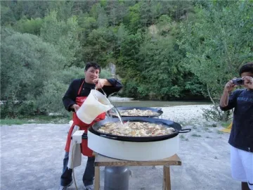 Camping - Les Vignes - Languedoc-Roussillon - La Blaquière
