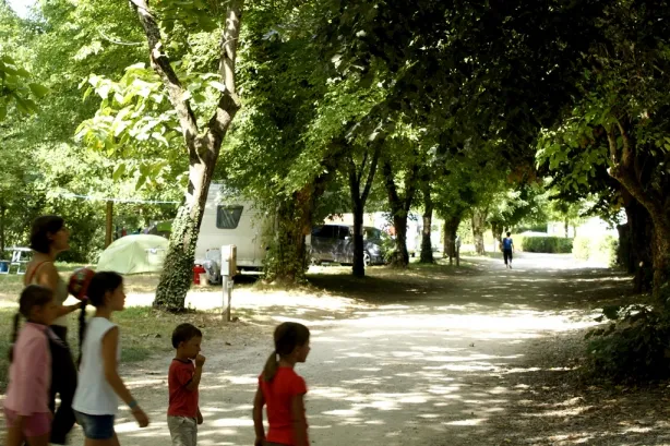 Camping - Bretenoux - Midi-Pyrénées - La Bourgnatelle