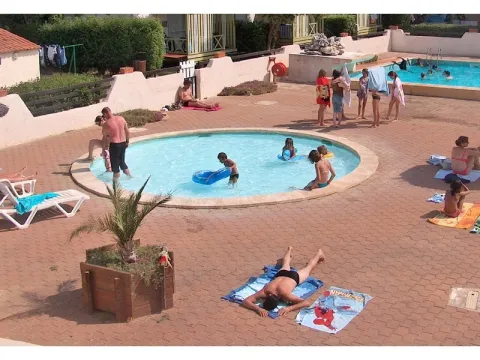 Camping - Saint-Gilles - Languedoc-Roussillon - La Chicanette