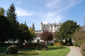 Camping - Loches - Grand Centre - La Citadelle
