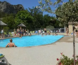 Camping - Saint-Sauveur-de-Cruzières - Rhône-Alpes - La Claysse