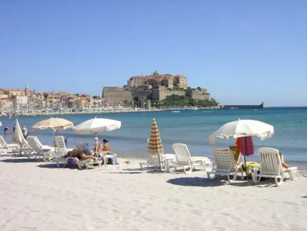 Camping - Calvi - Corse - La Clé des Champs