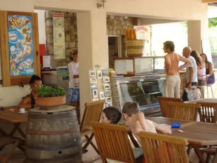 Camping - Calvi - Corse - La Clé des Champs