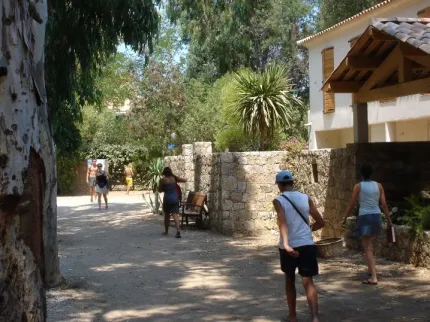 Camping - Calvi - Corse - La Clé des Champs