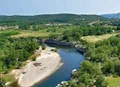 Camping - Chauzon - Rhône-Alpes - La Digue