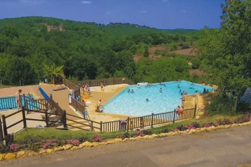 Camping - Saint-André-d'Allas - Aquitaine - La Ferme de Villeneuve