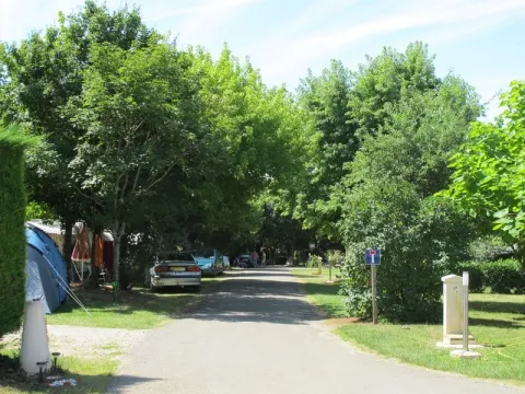 Camping - Limeuil - Aquitaine - La Ferme des Poutiroux