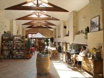 Camping - Coëx - Pays de Loire - La Ferme du Latois