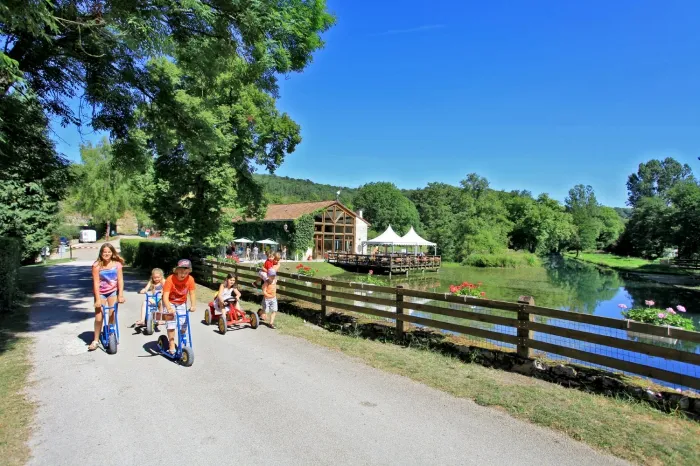 Camping - Thonnance-les-Moulins - Champagne-Ardennes - Forge Sainte Marie