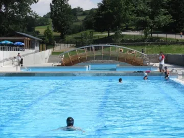 Camping - Saint-Didier-en-Velay - Auvergne - La Fressange