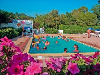Camping - Néfiach - Languedoc-Roussillon - La Garenne
