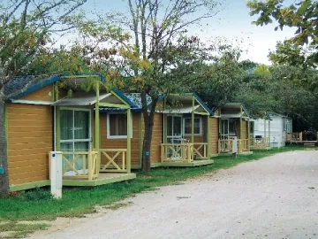 Camping - Néfiach - Languedoc-Roussillon - La Garenne