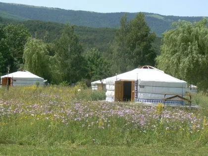 Camping - La Faurie - Provence-Alpes-Côte d'Azur - La Garrigue
