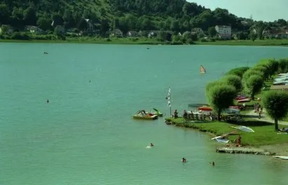 Camping - Clairvaux-les-Lacs - Franche-Comté - La Grisière