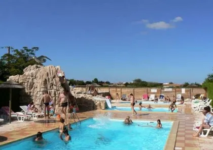 Camping - Saint-Vincent-sur-Jard - Pays de Loire - La Mouette Cendrée