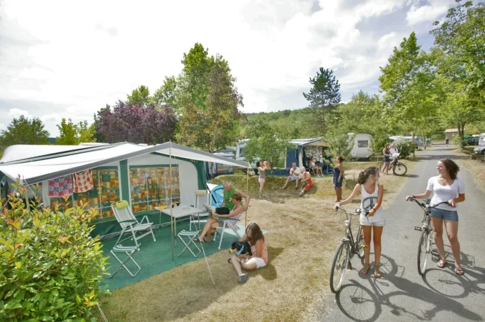 Camping - Daglan - Aquitaine - La Peyrugue