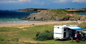 Camping - Plonévez-Porzay - Bretagne - La Plage de Treguer