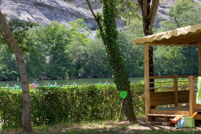 Camping - Vallon-Pont-d'Arc - Rhône-Alpes - La Plage Fleurie