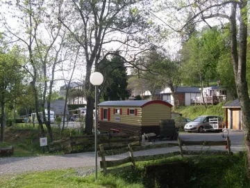Camping - Capvern - Midi-Pyrénées - la Plénitude