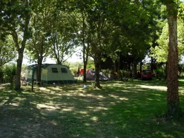 Camping - Saissac - Languedoc-Roussillon - La Porte d'Autan